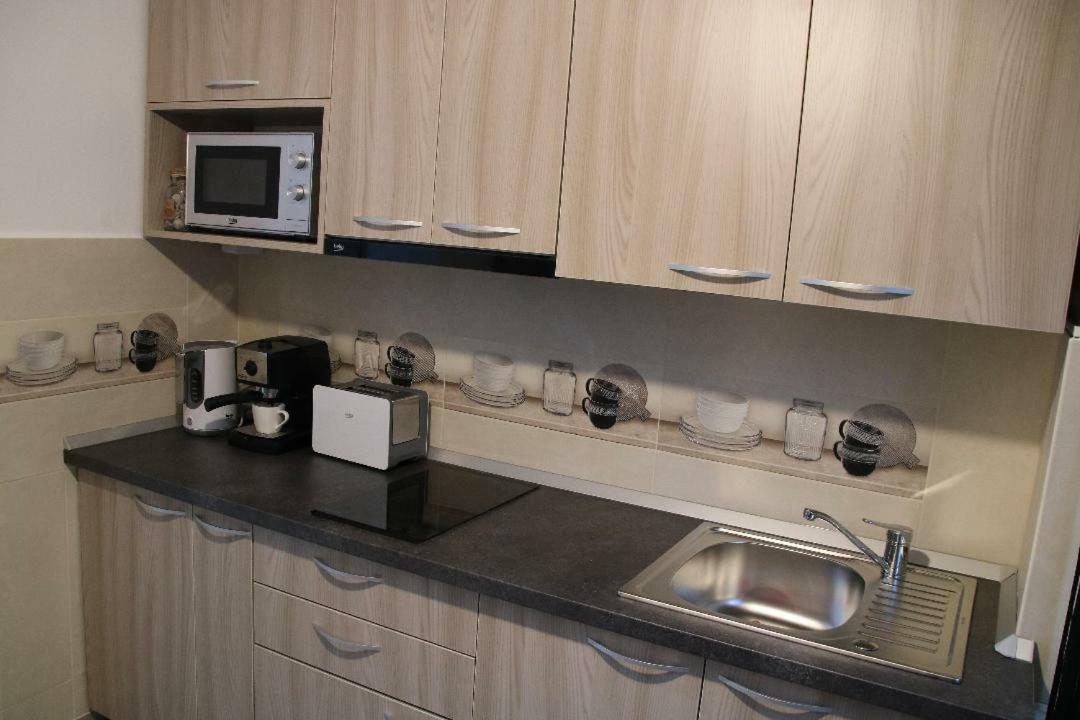 Tania Apartament Oradea Exteriör bild
